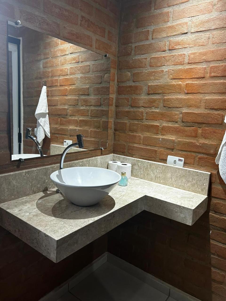 Cantinho Na Roca Com Piscina Santo Antônio do Pinhal Exterior foto